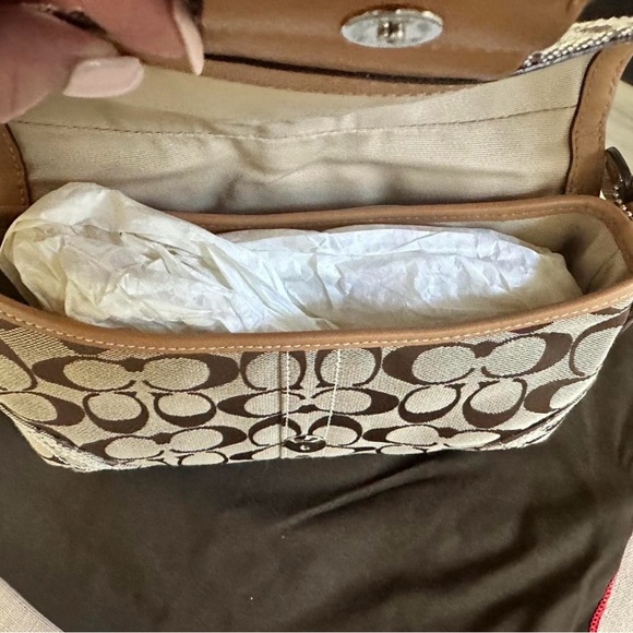 NWT Vintage Coach Soho Signature Flap Shoulder Bag 10602 Rare 2006 Khaki Camel - Picture 10 of 16